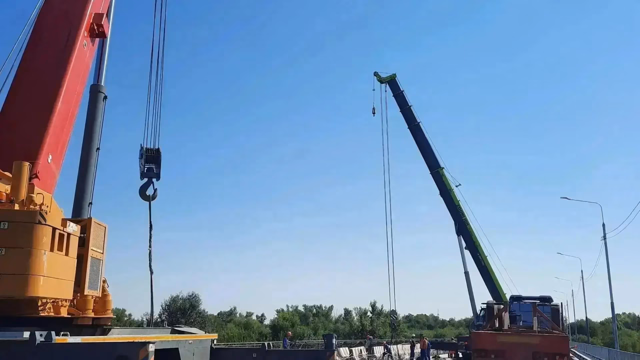 В Оренбурге ремонтируют улицу Донгузскую