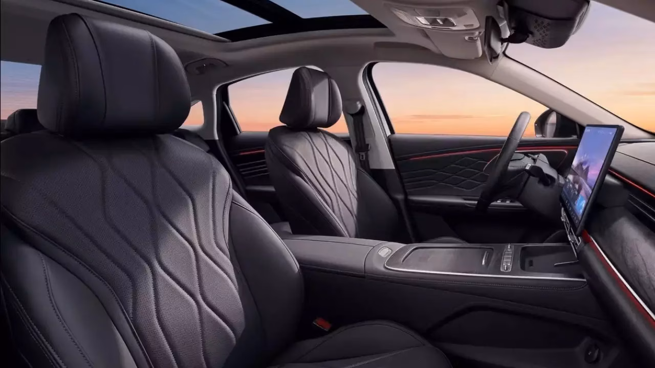 Новый седан Chery Arrizo 8 Pro вышел на рынок по цене Lada Granta