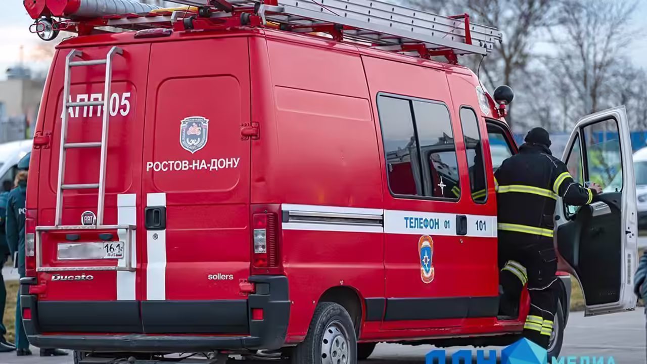 В Ростове горели трансформатор и автомобиль на улице Нансена