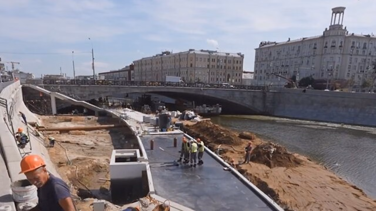 Мэр Москвы рассказал о реконструкции Малого Каменного моста
