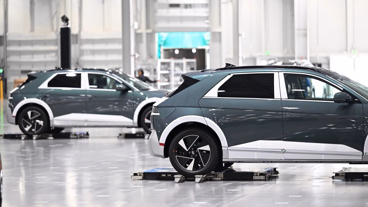 Hyundai запустила проект инновационных парковочных тележек