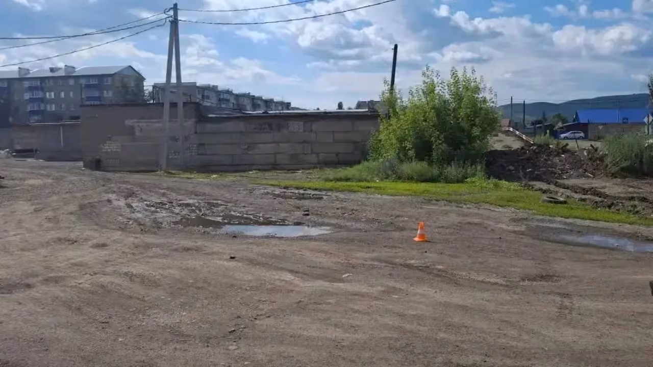 В Кувандыке 22-летний водитель без прав сбил пешехода и уехал с места ДТП