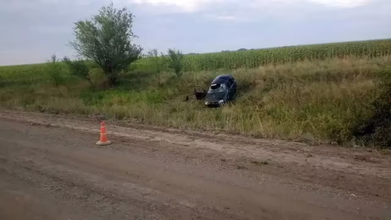В Ташлинском районе «Лада Калина» съехала с дороги и опрокинулась: пострадала пассажирка