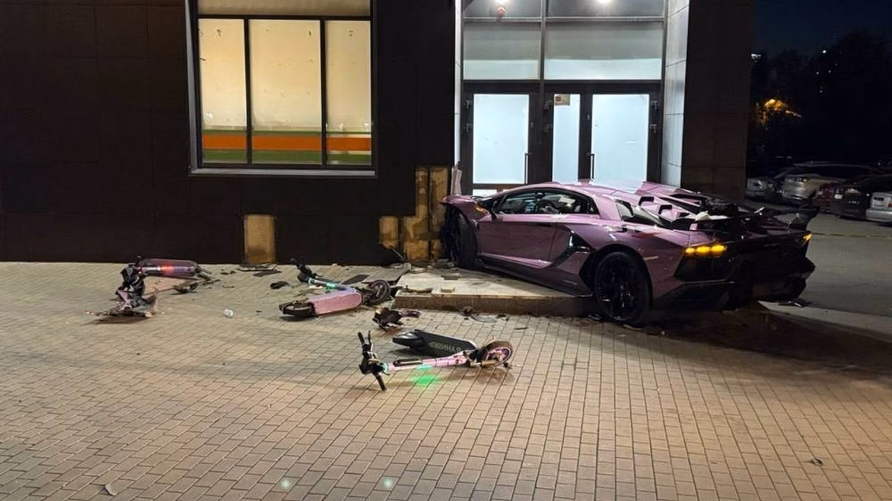 Следователи начали проверку обстоятельств ДТП с Lamborghini в Екатеринбурге