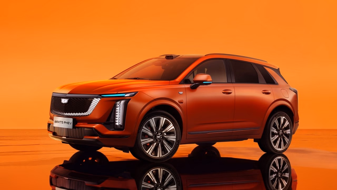 Cadillac анонсировал подзаряжаемый гибридный XT5 второй генерации