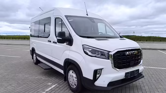 Белорусский Avior открыл прием заказов на 11-местный автобус Touring Bus