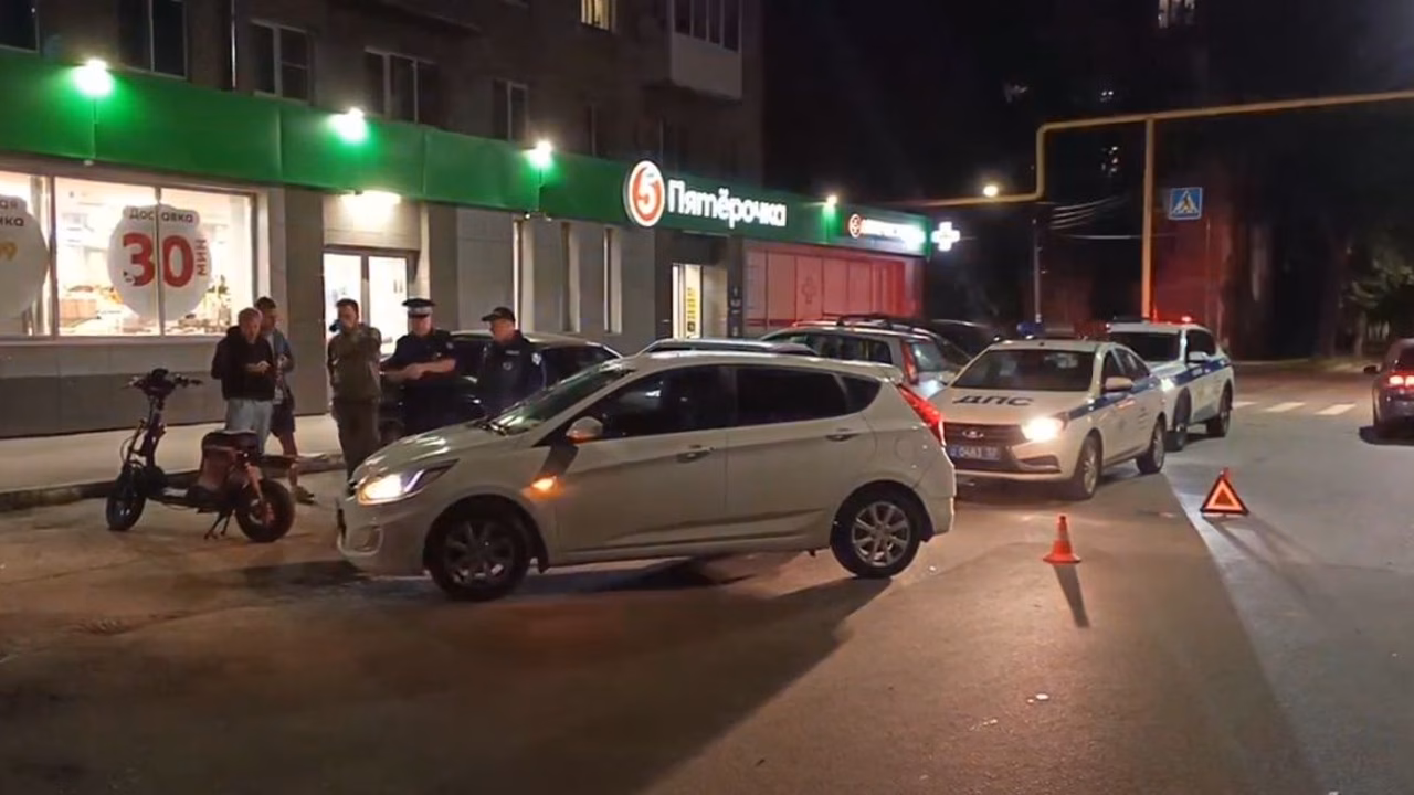 Подросток на электровелосипеде попал под машину в Нижнем Новгороде