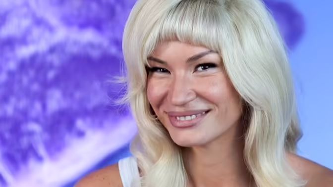 Ида Галич помогла собрать более 8 млн рублей на реабилитацию 6-летней девочки
