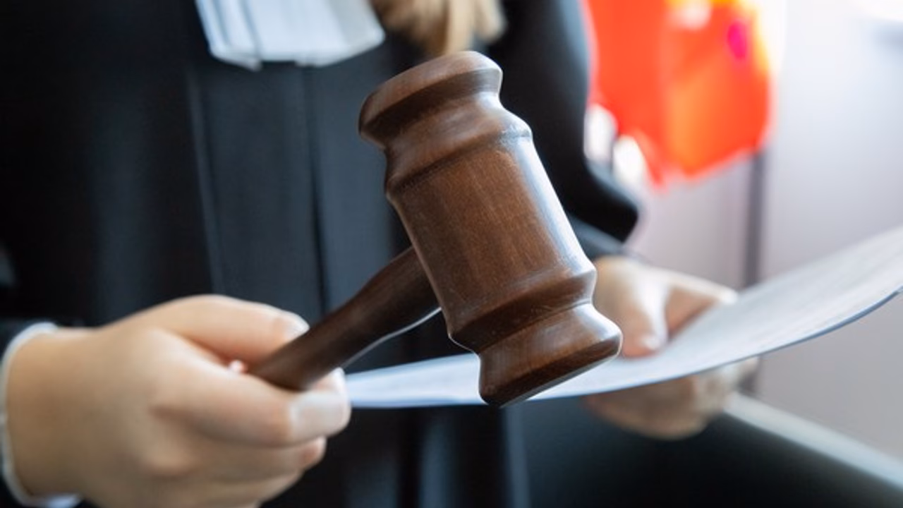 Ряжский суд осудил водителя за попытку дачи взятки сотруднику Госавтоинспекции