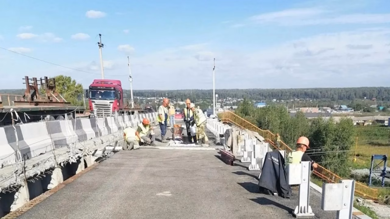 Новую схему движения введут на мосту у Плотниково под Новосибирском с 16 августа