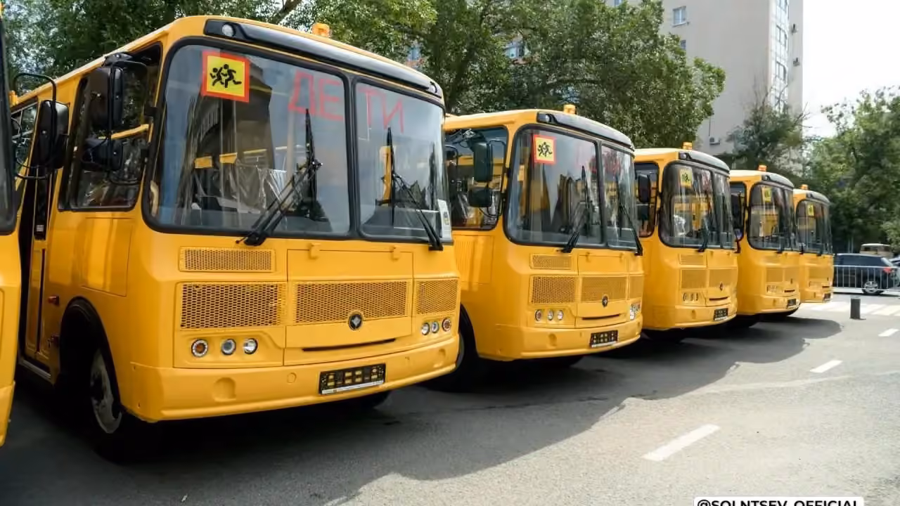 Оренбургская область закупит 59 новых школьных автобусов