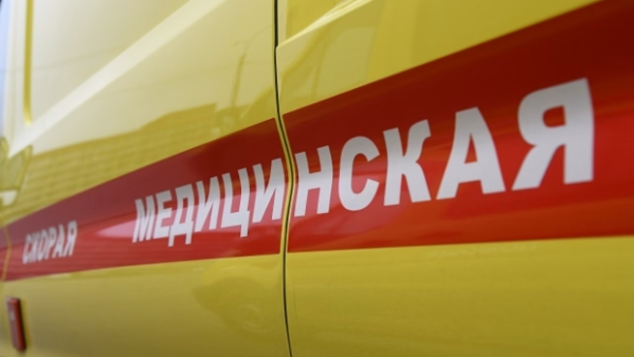 В Волгограде двигавшаяся задним ходом иномарка сбила женщину