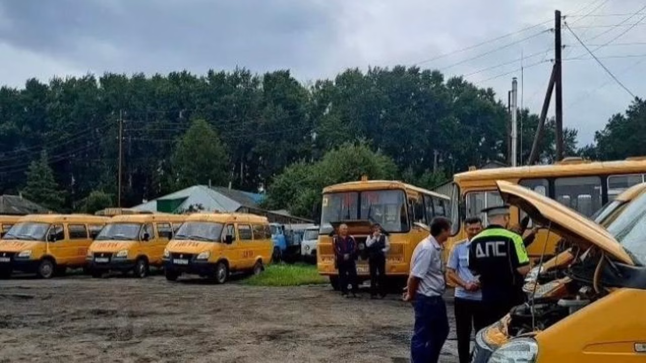 Полиция проверяет готовность школьных автобусов в Новосибирской области