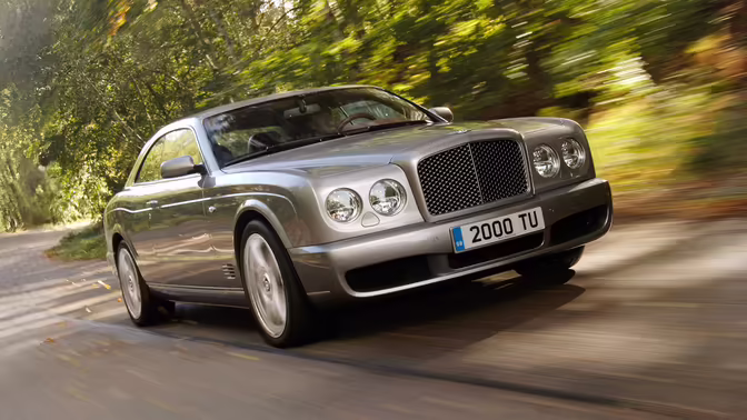 Правь, Британия: как в Bentley появилась модель Brooklands и чем она уникальна