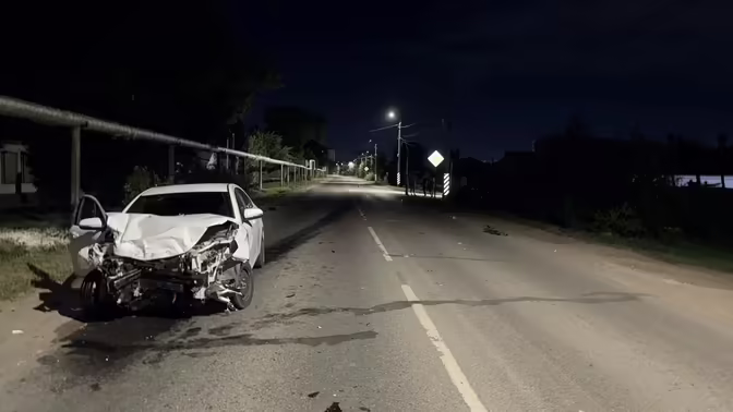 Обгон и поворот: в Оренбурге из‑за манёвров двух авто пострадал 18‑летний водитель