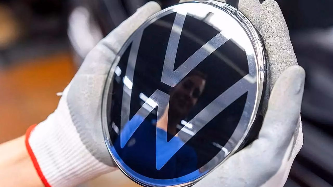 В Лондоне крадут эмблемы Volkswagen с автомобилей
