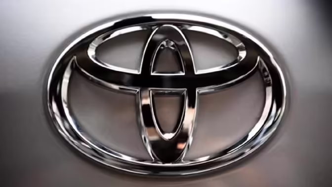 Японский автоконцерн Toyota зарегистрировал в России два товарных знака