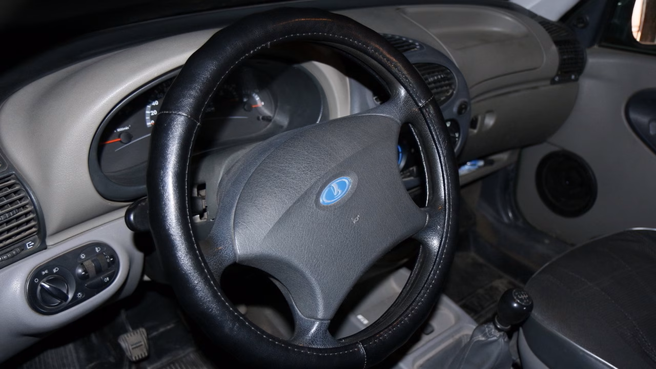 Москвичка пытается вернуть 4,26 млн рублей за Geely с поддельным VIN