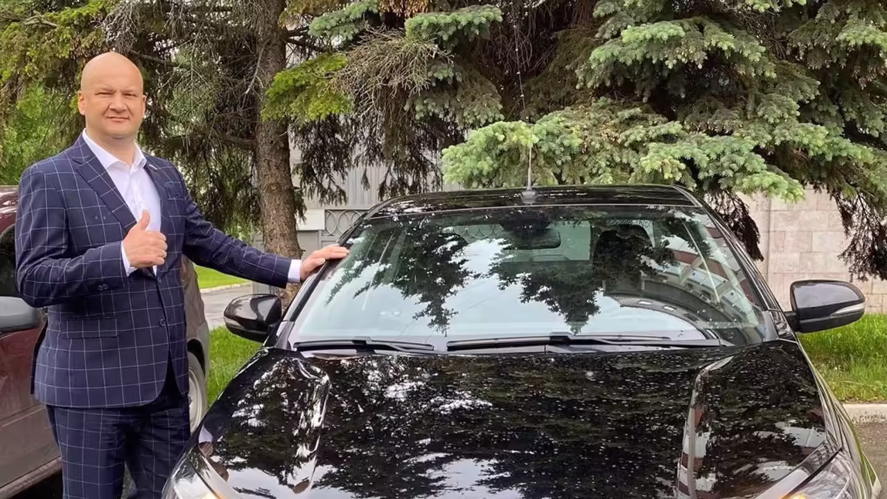 Автобаза администрации главы Удмуртии закупит семь автомобилей «Лада»