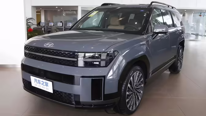 Названы российские цены на новейший кроссовер Hyundai