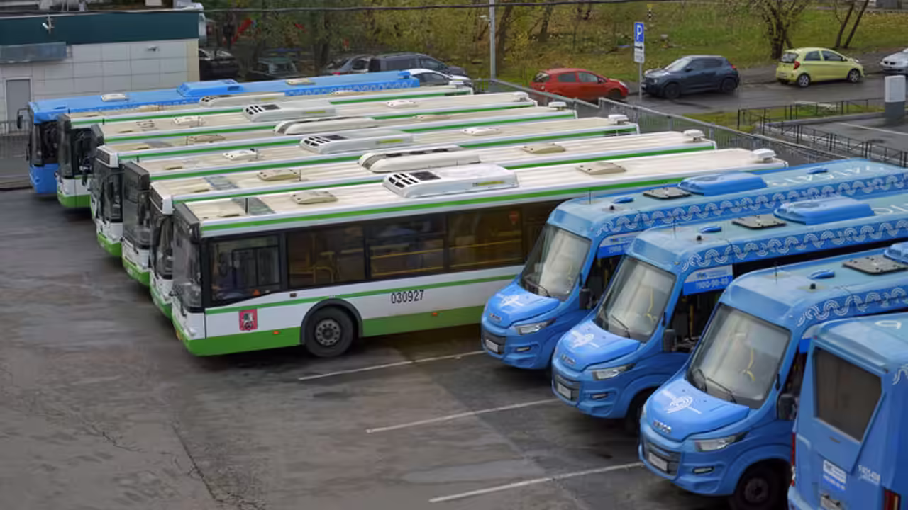 Лицензирование автобусных пассажирских перевозок могут продлить до 2032 года