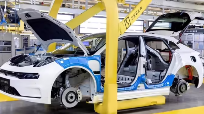 Китайский автогигант начнет выпуск своих машин на европейских заводах Volvo