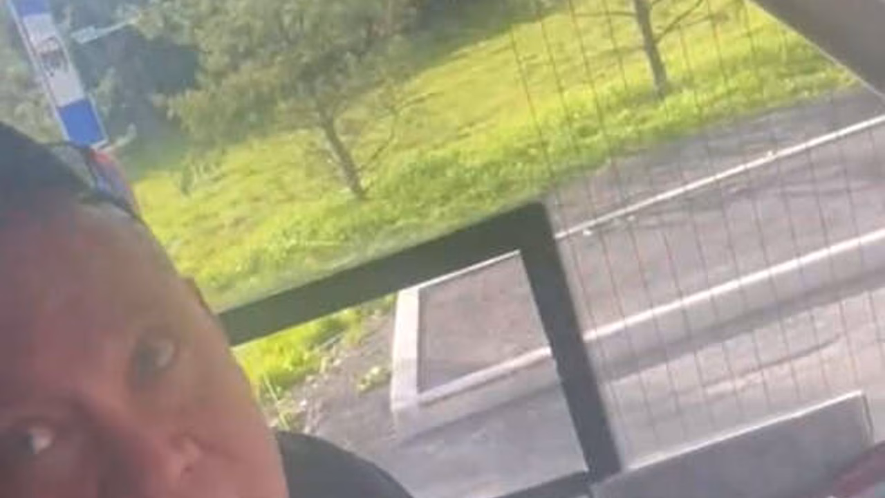 На Урале водитель автобуса высадил 10-летнего школьника за безбилетный проезд