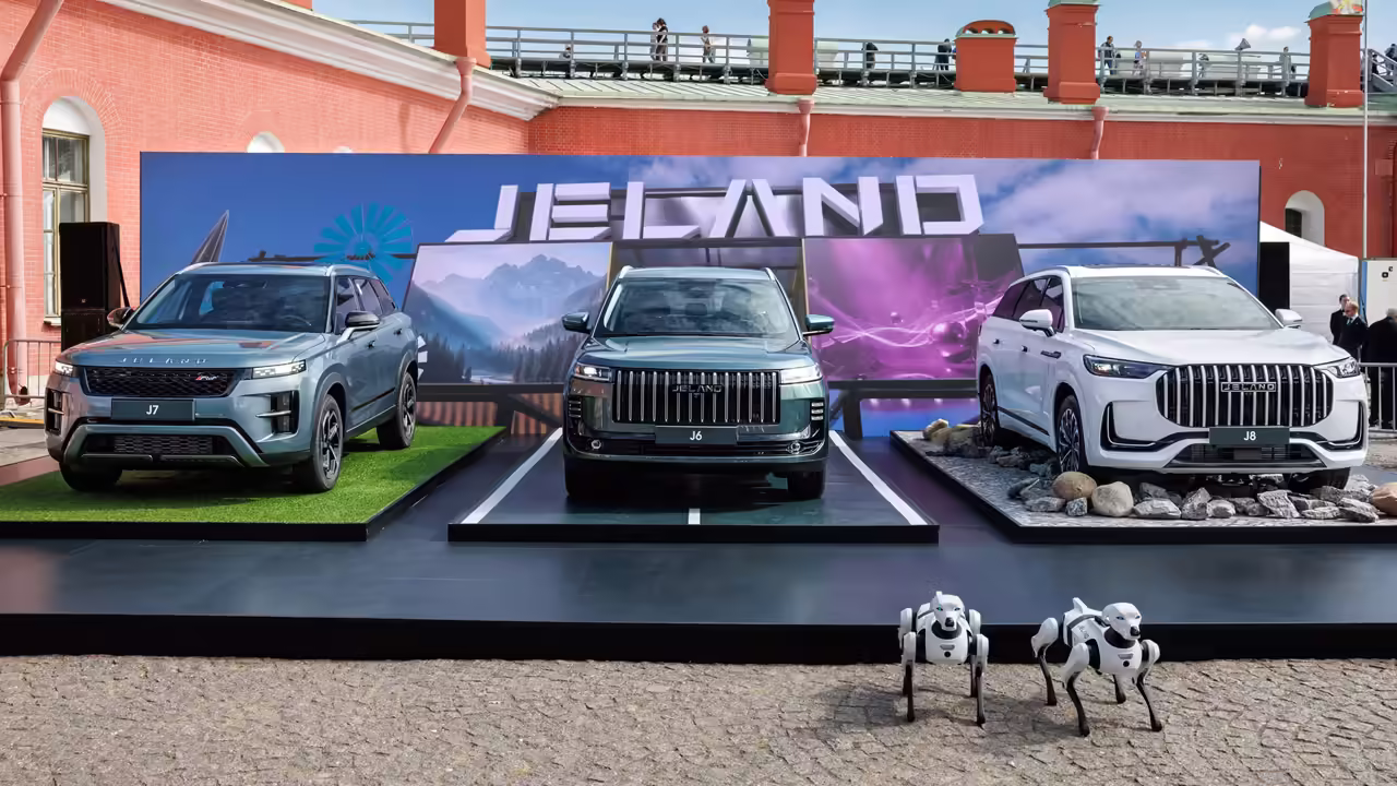 Jeland представил флагманский кроссовер J8