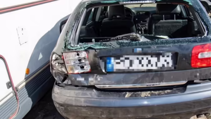 Пьяный украинец на Volvo протаранил десять машин на пляже в Польше