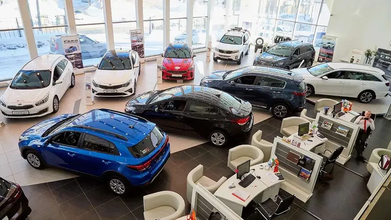 Продажи премиальных автомобилей резко выросли: кто в лидерах
