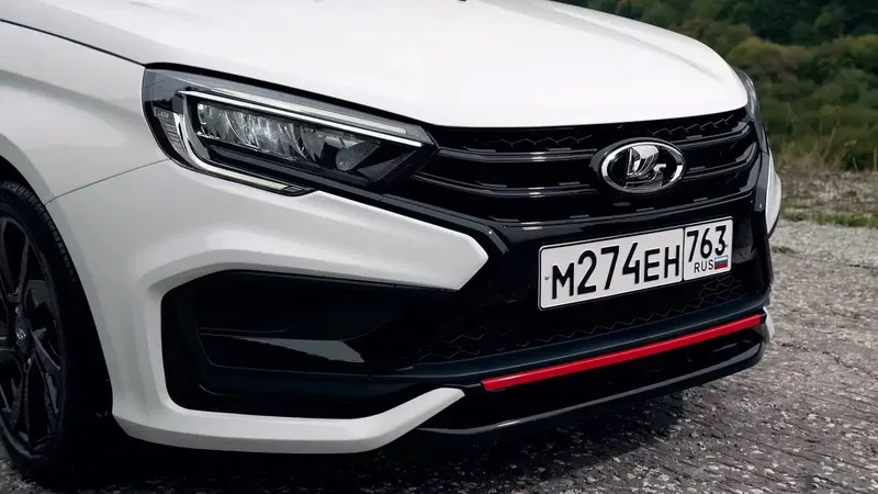 Lada Vesta обновляет кузов — вот что известно