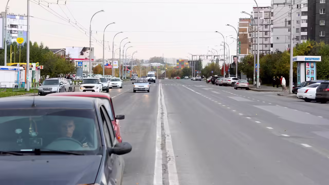 ДТП на улице Сибиряков-Гвардейцев в Кемерове вызвало пробку