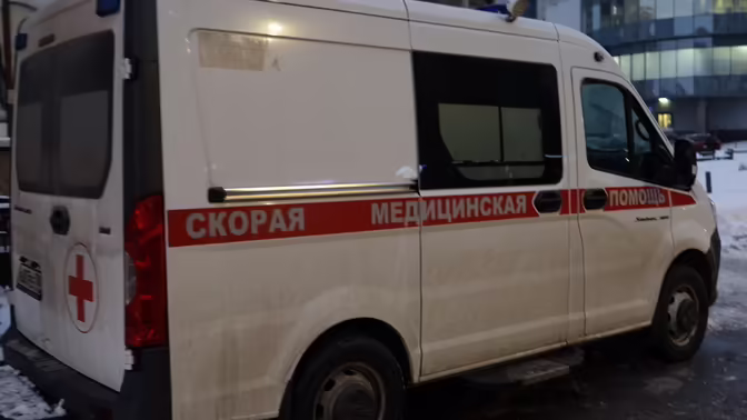 Российский водитель сбил двух детей, погибла девочка
