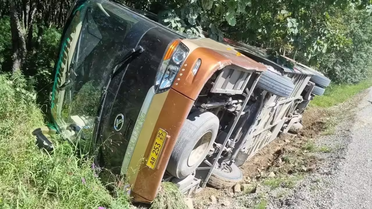 В Приморье выясняют причины ДТП с автобусом с группой детей