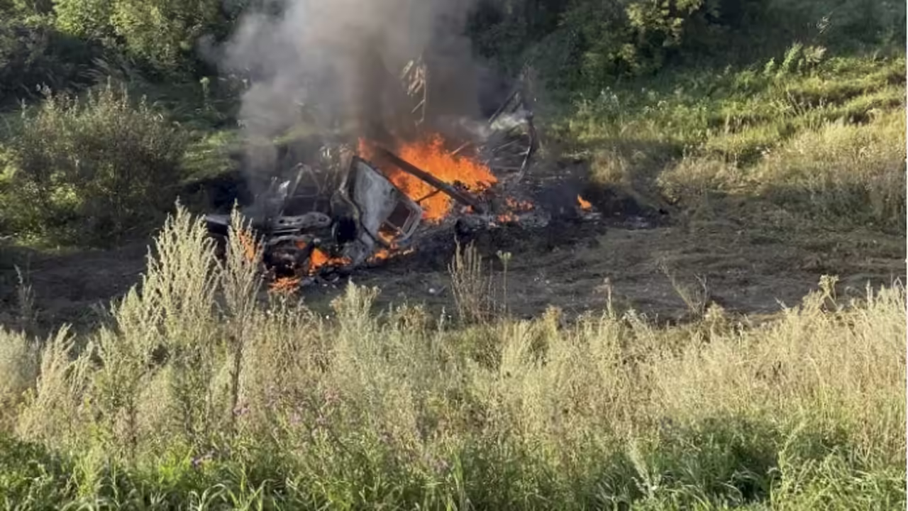 В Шарлыкском районе на трассе загорелся грузовик, есть пострадавшие