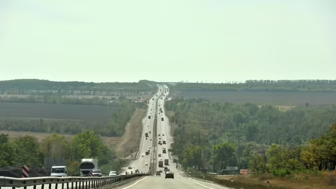 Пробка на трассе М-4 растянулась на 40 километров