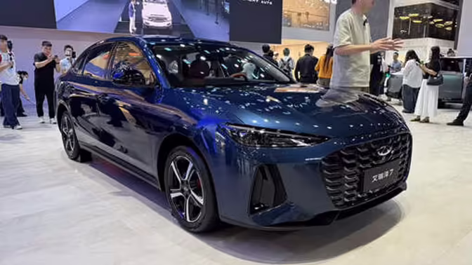 В Китае Chery возродила седан Arrizo 7