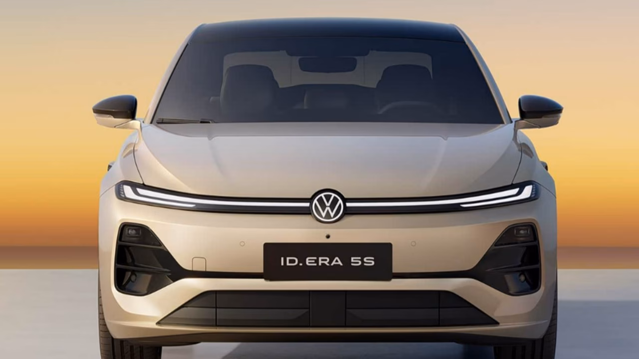 На автосалоне в Чэнду представили гибридный Volkswagen за 1,1 млн рублей