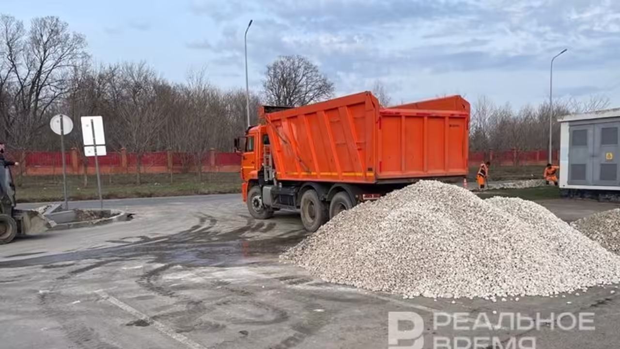 Дорожный ремонт в поселках Казани выполнили на 57%
