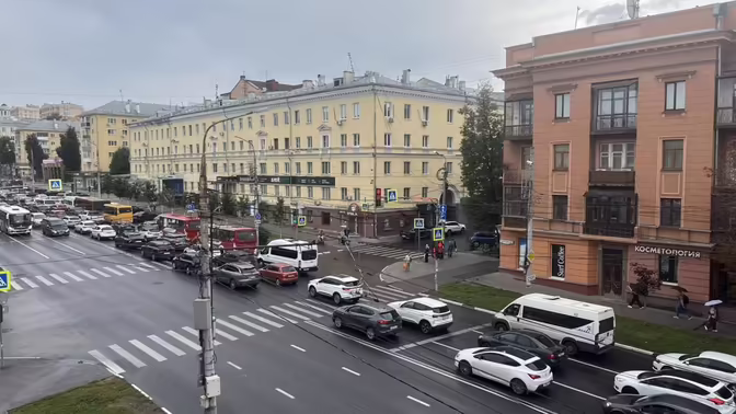 Пробка на проспекте Ленина в Туле из-за ДТП