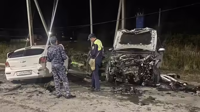 В Оренбургской области в ДТП погибла водитель и 15-летний пассажир