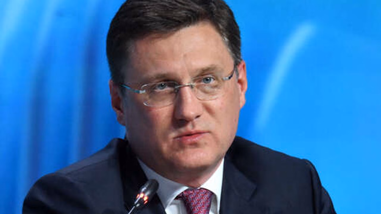 Новак: доля бензина пониженных стандартов в РФ составляет менее 10%
