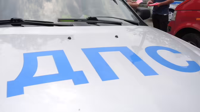 В Киришском районе столкнулись два авто, пострадали дети
