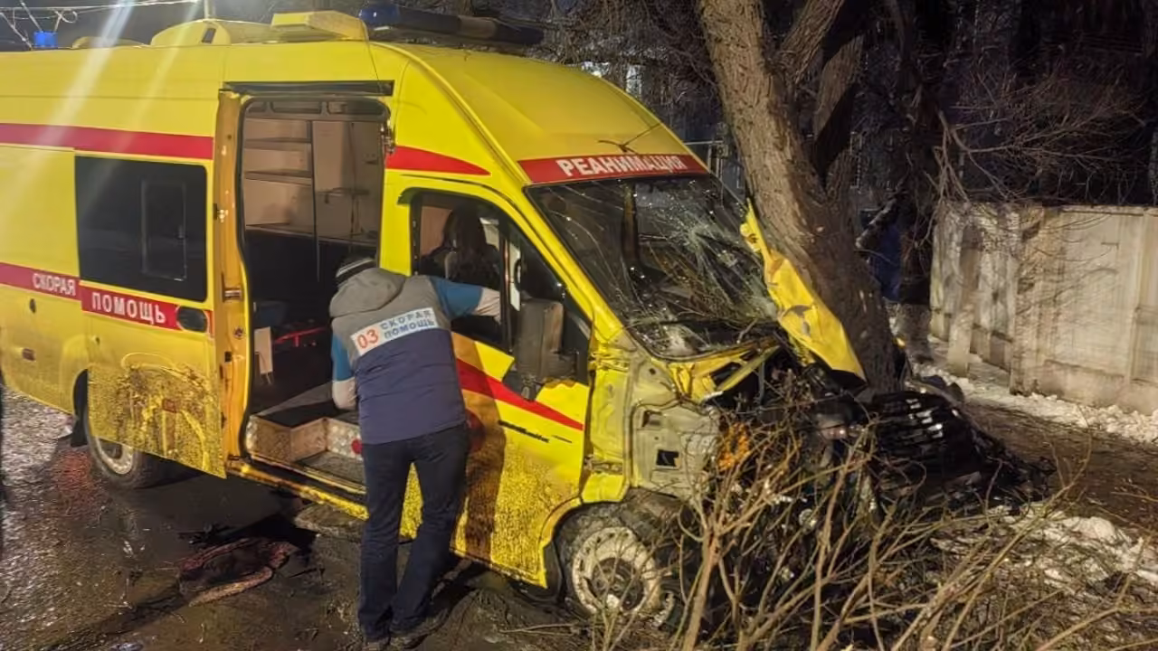 Водителю омской скорой грозит до 5 лет колонии из-за гибели пациентки в ДТП