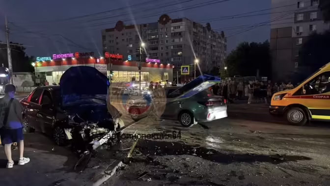 Четыре человека пострадали в ДТП в Саратове
