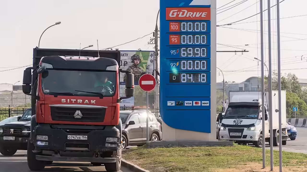 Независимые нефтетрейдеры испытывают сложности с поставками топлива в Новосибирске
