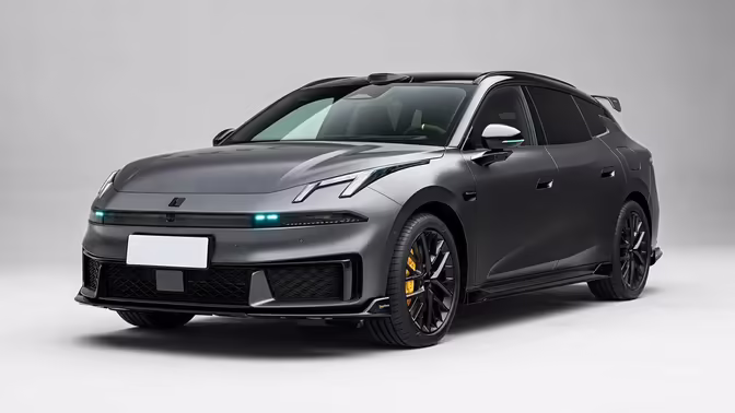 В России объявлены цены на новейший Lynk & Co 07 GT