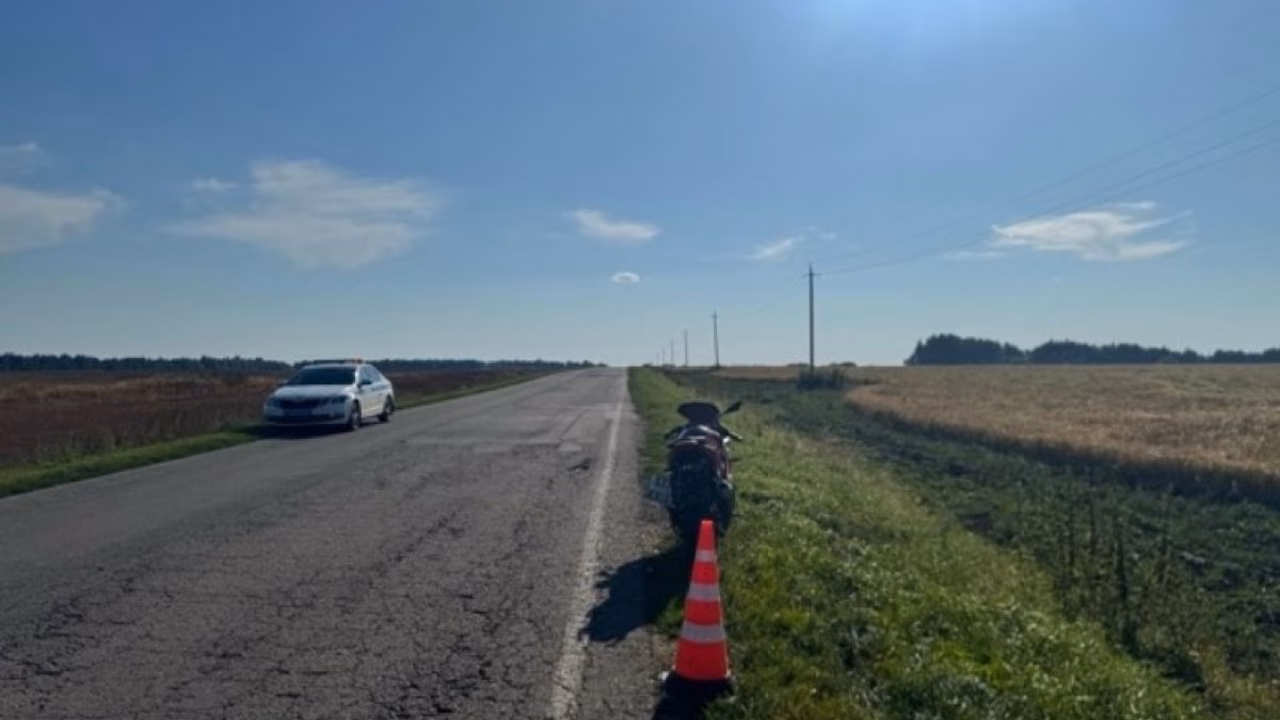 Мотоциклист попал в ДТП на трассе Покровское-Верховье в Орловской области