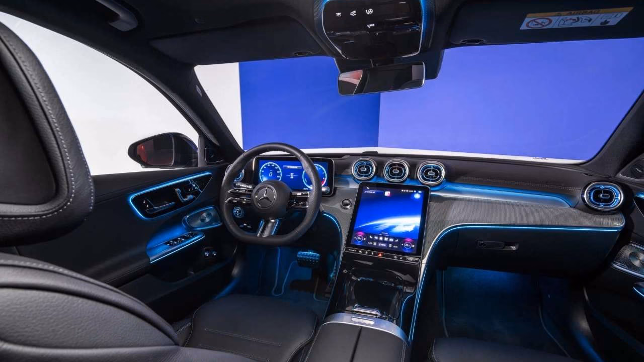Новый Mercedes-Benz C-класса привезут в Россию: стоимость и сроки