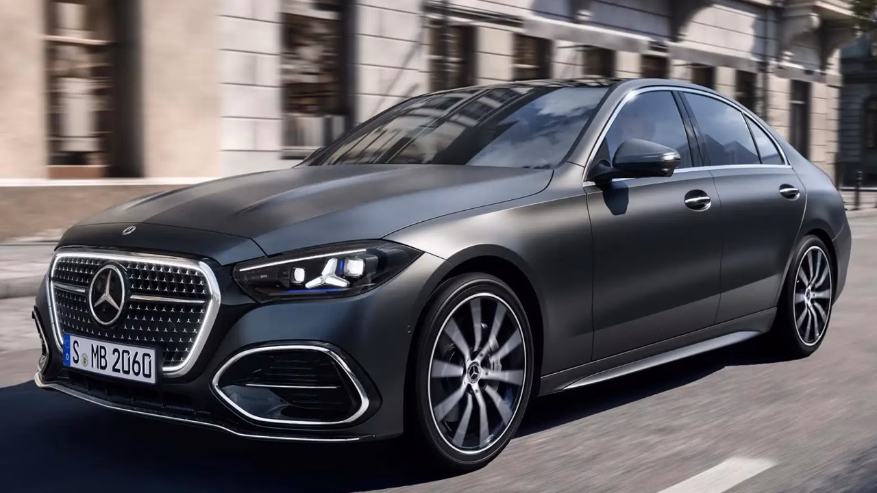 В Россию привезут новый Mercedes-Benz C-класса: стоимость и сроки